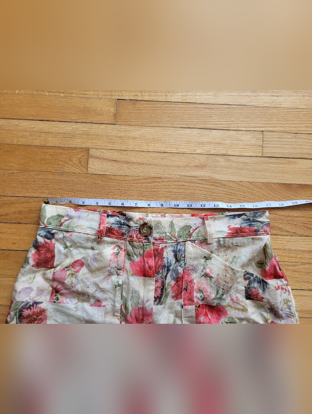 Sézane Alberello Shorts – Magda Floral Patchwork Linen – EU 44 / US 12 - Picture 9 of 11